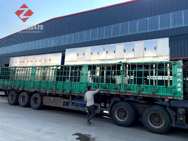 韶關噸桶清洗機試機實拍，全自動噸桶清洗設備，中碩非標定制各類清洗設備